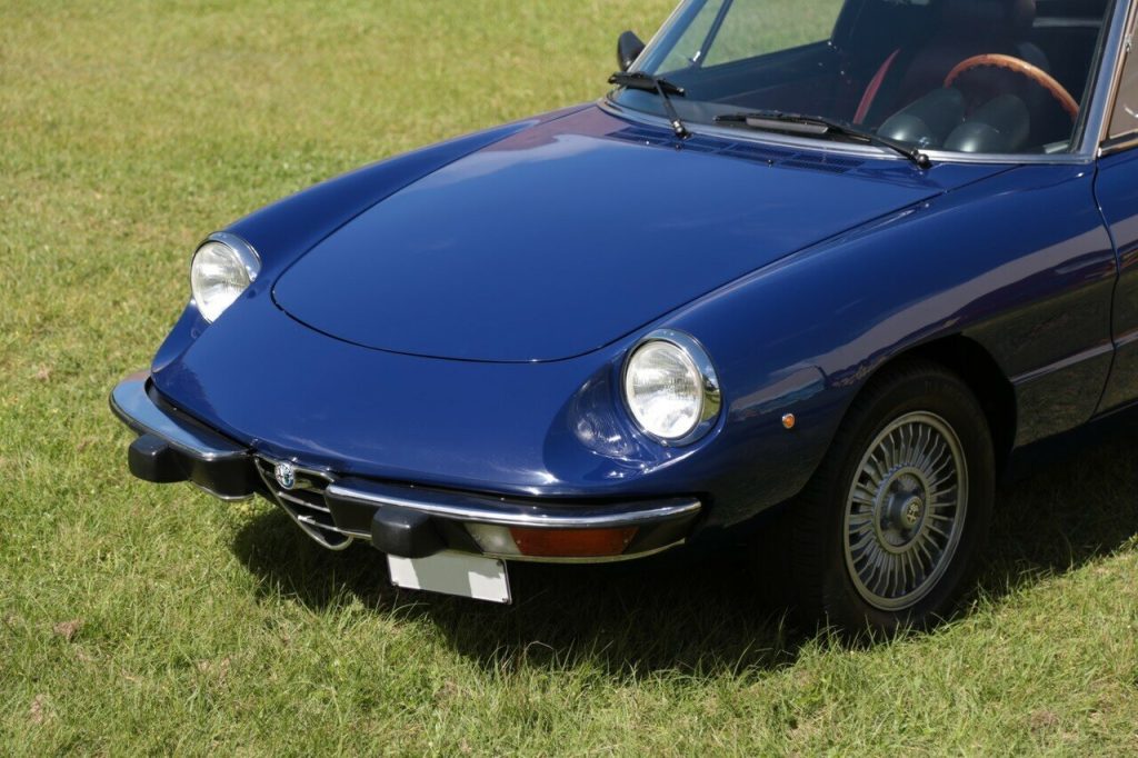 1972 Alfa Romeo Spider Series 2 5-Speed