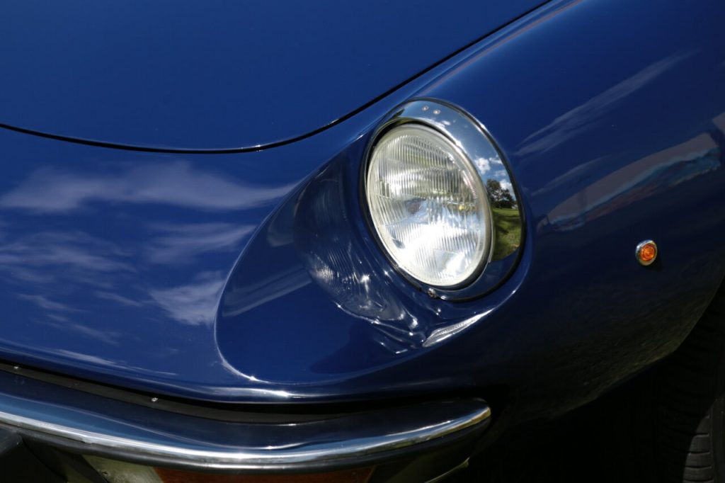 1972 Alfa Romeo Spider Series 2 5-Speed