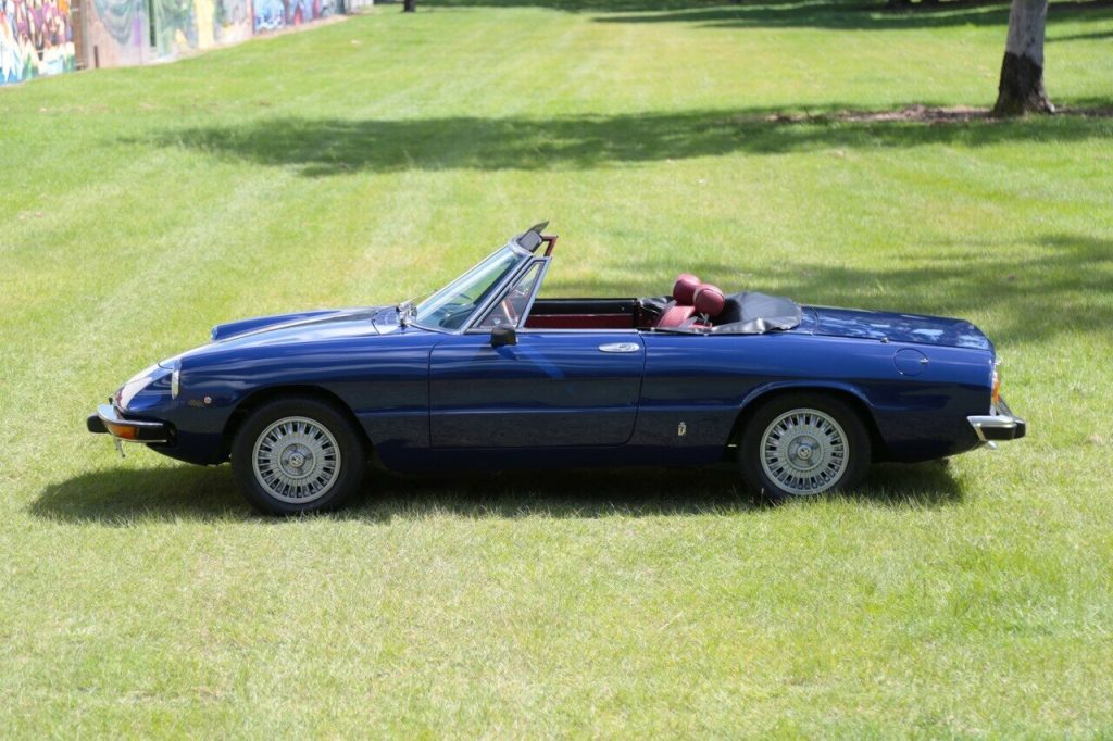 1972 Alfa Romeo Spider Series 2 5-Speed